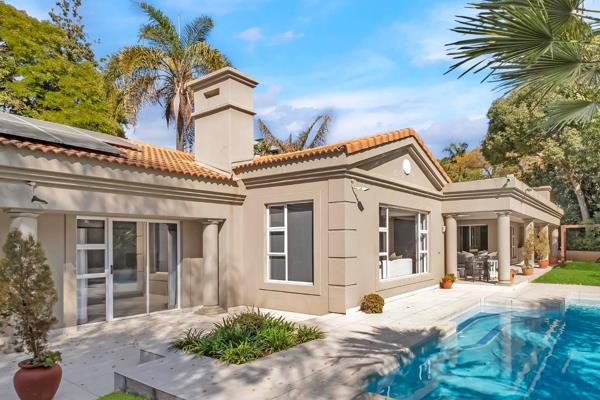 Set within an intimate and highly secure complex of only three residences, this impeccably renovated and fully furnished home delivers ...
