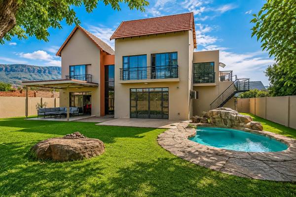 Auction Information:
• Opening Bid: R 1 200 000
• Estimated Market Value: R 3 200 ...