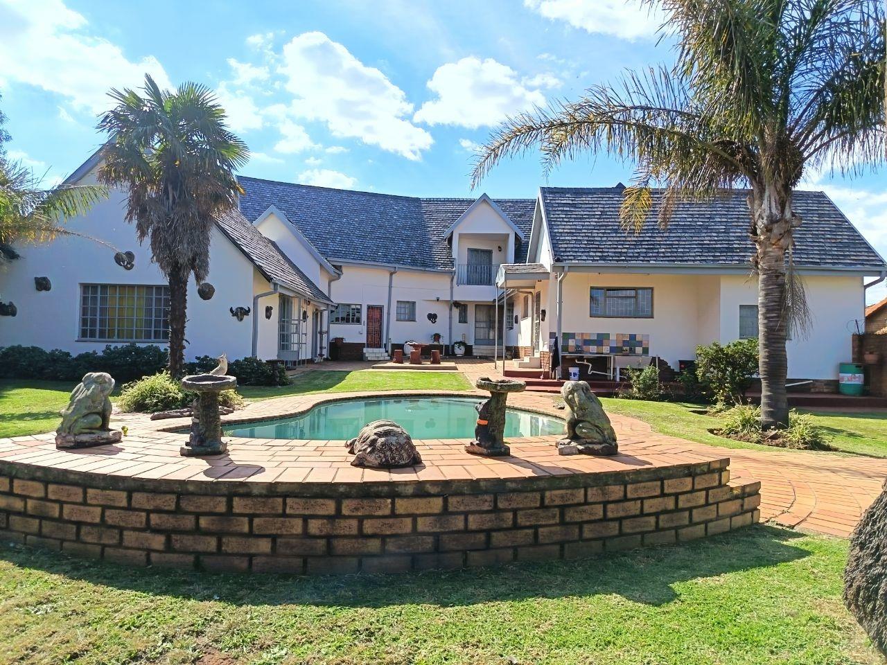3 Bedroom House for sale in Palm Ridge - P24-117277588