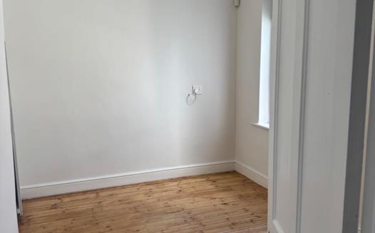 Commercial Property to rent in Tamboerskloof