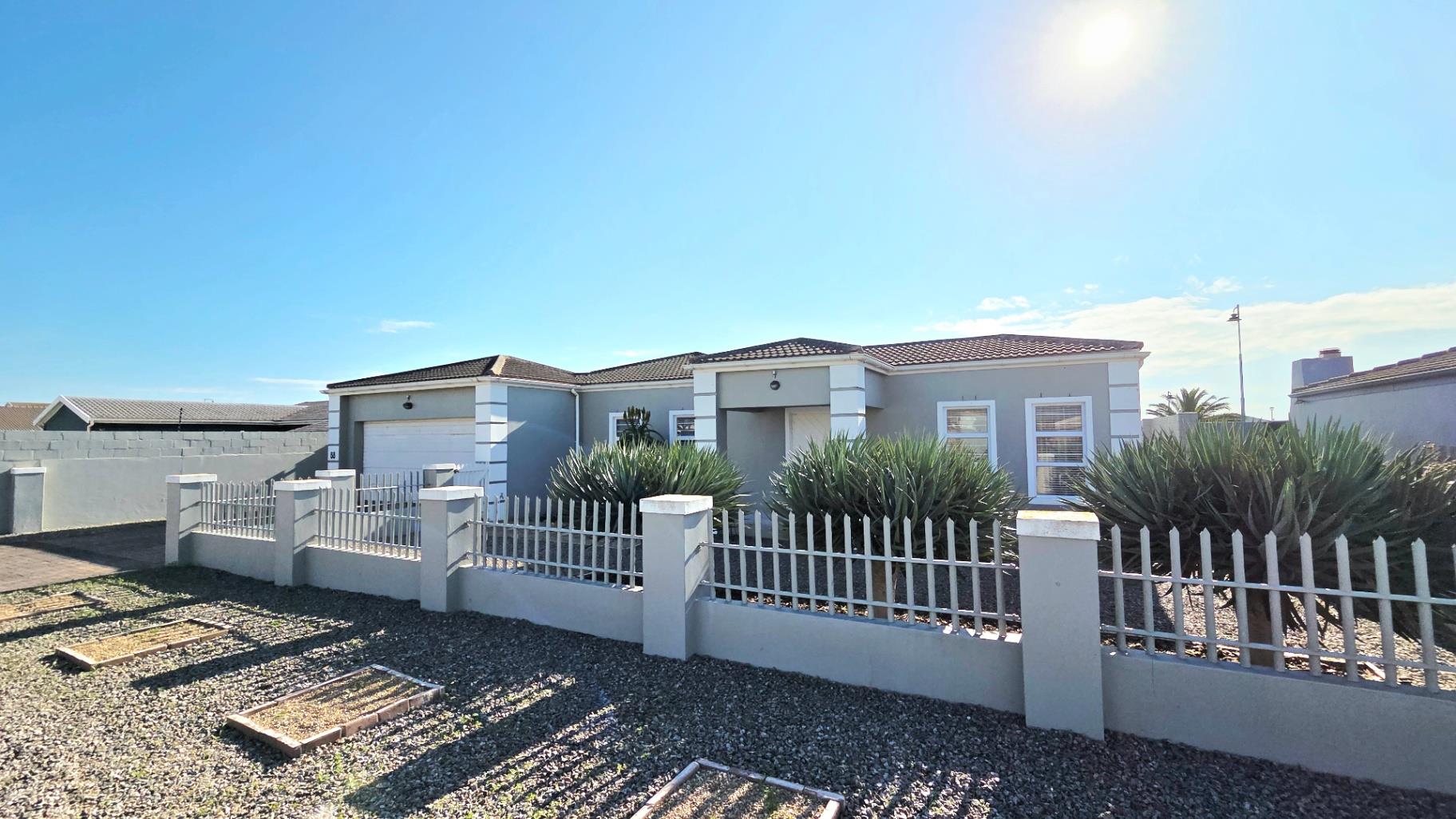 Country Club Property : Property and houses for sale in Country Club ...