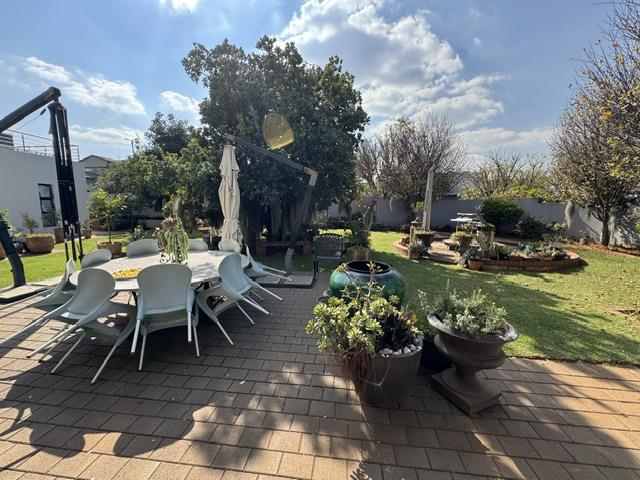 Listing number: P24-117280561, Image number: 2