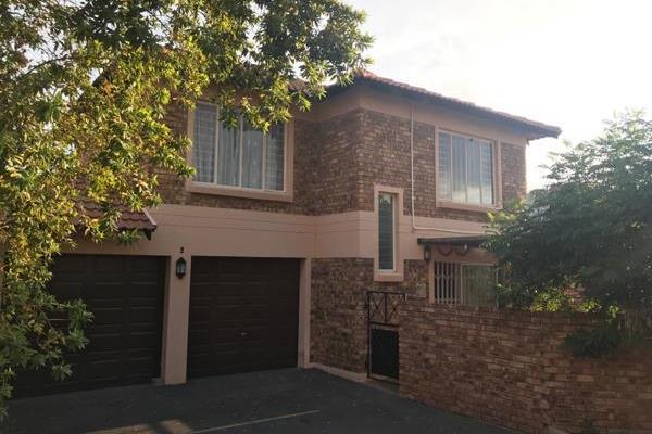 3 Bedroom House in Kyalami Hills 


Spacious Comfortable freestanding family home in the sought after Kyalami Hills area of Midrand.

This property offers three bedrooms with built ...