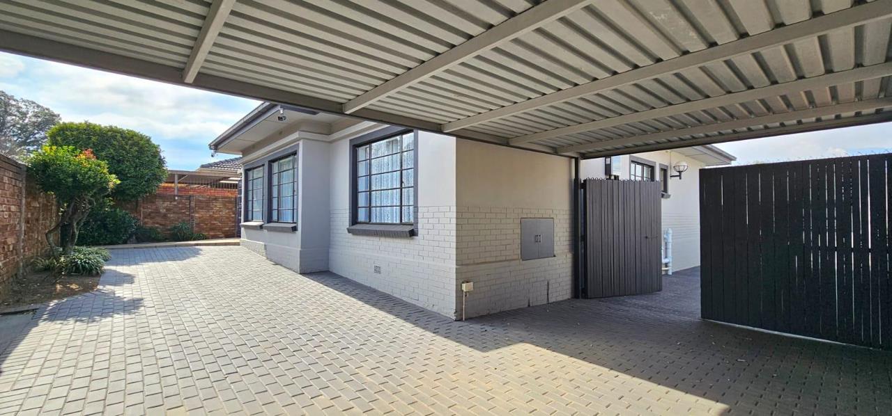 3 Bedroom House for sale in Towerby - P24-117288848