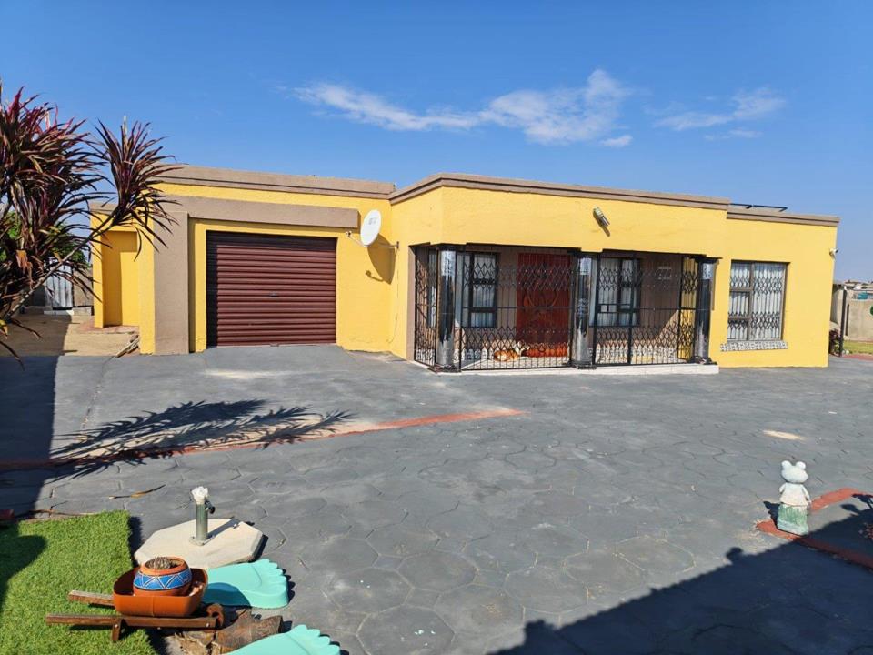 3 Bedroom House for sale in Moletji - 64 Motinti Village - Polokwane