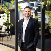 Agent profile for Enzo Olivari