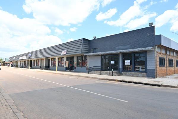 Retail centre • anchor hd motor spares • opp viva
high income • high return • portfolio ...