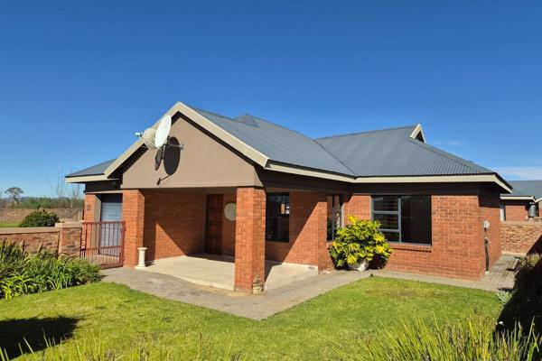Dual Mandate

Nestled in the tranquil surroundings of Saddlebrook Estate, this beautifully designed 2-bedroom retirement unit offers ...