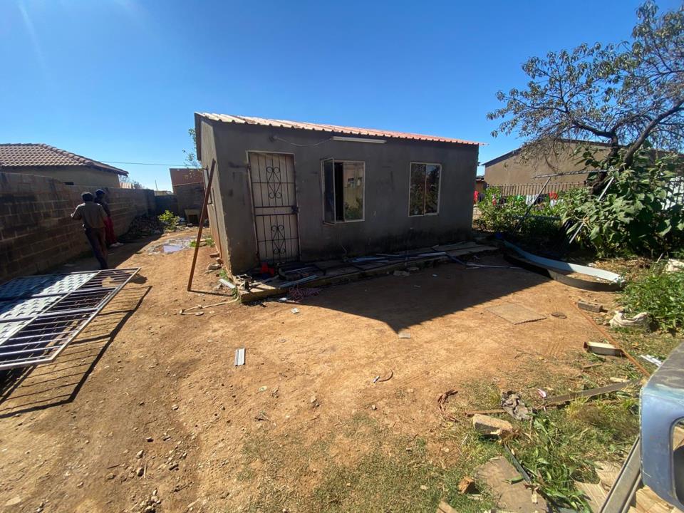 2 Bedroom House for sale in Palm Ridge - P24-117298827