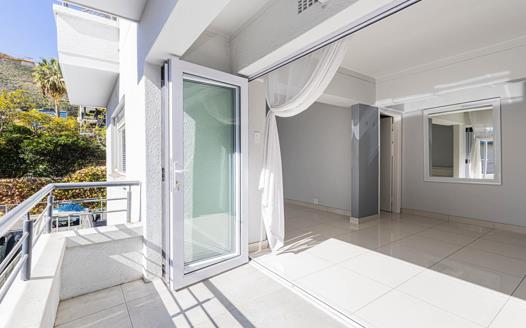 2 Bedroom Apartment / Flat to rent in Sea Point