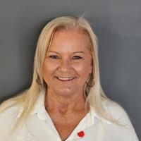 Agent profile for Linda Breeze
