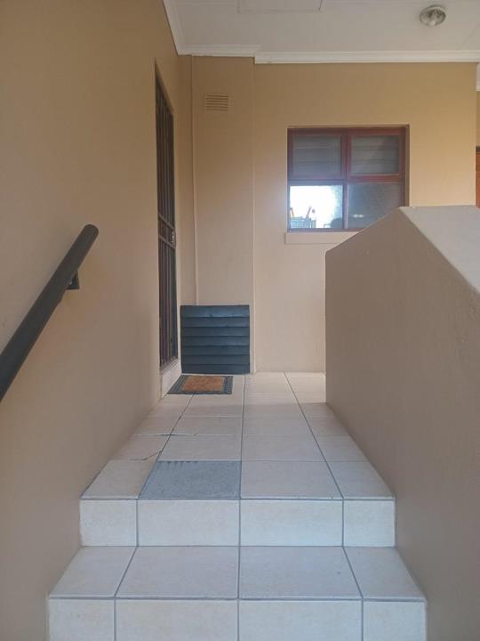 Listing number: P24-117303779, Image number: 2