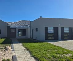 House for sale in Flamingo Bay