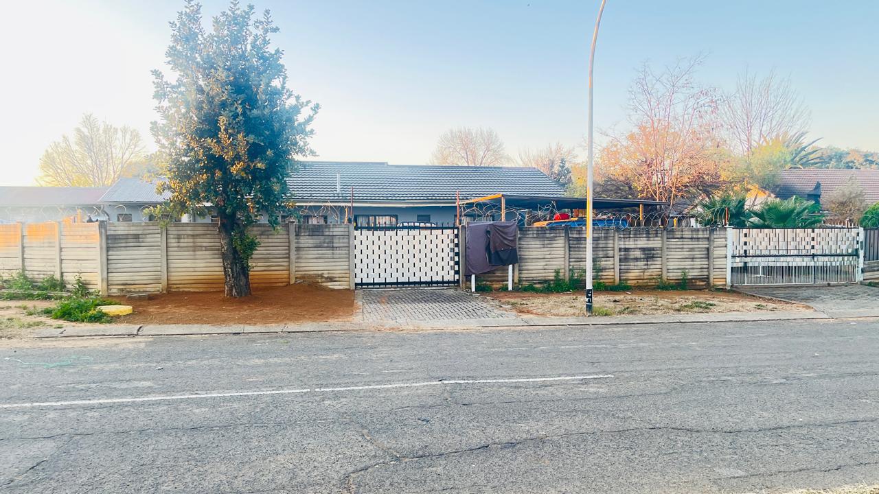Listing number: P24-117309159, Image number: 1