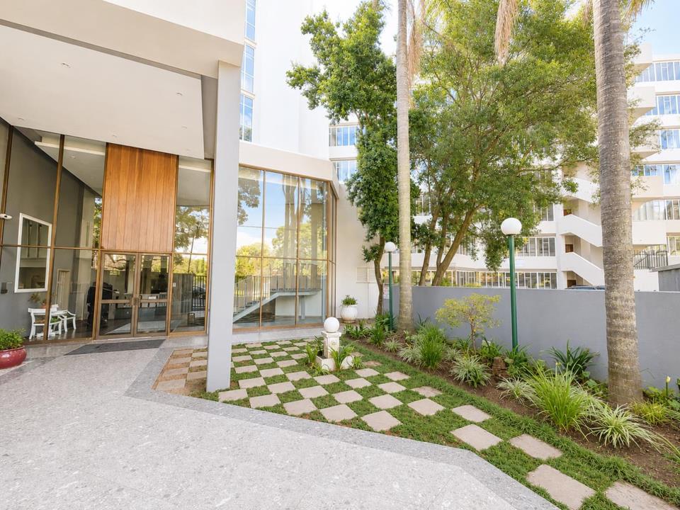 2 Bedroom Apartment / flat for sale in Melrose - 34 Baker Street - Johannesburg