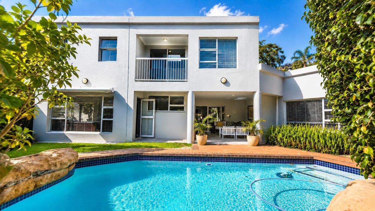 4 Bedroom House for sale in Beverley - 80 Mulbarton Road - Sandton