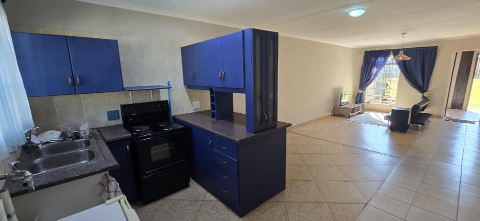 Listing number: P24-117316403, Image number: 2