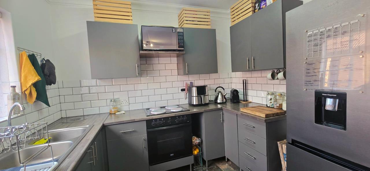 Listing number: P24-117316433, Image number: 1
