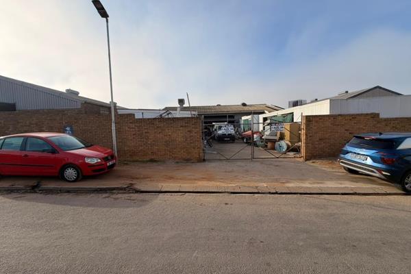 370m2 industrial warehouse to let on Arcadia Street, Malmesbury Industrial, available from 1 August 2026. This property is well suited to warehousing, distribution, light ...