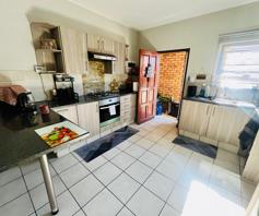 Townhouse for sale in Klippoortje