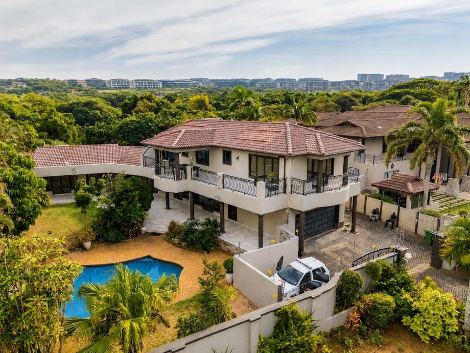6 Bedroom House on auction in Umhlanga Central - 45 Ridge Road - Umhlanga