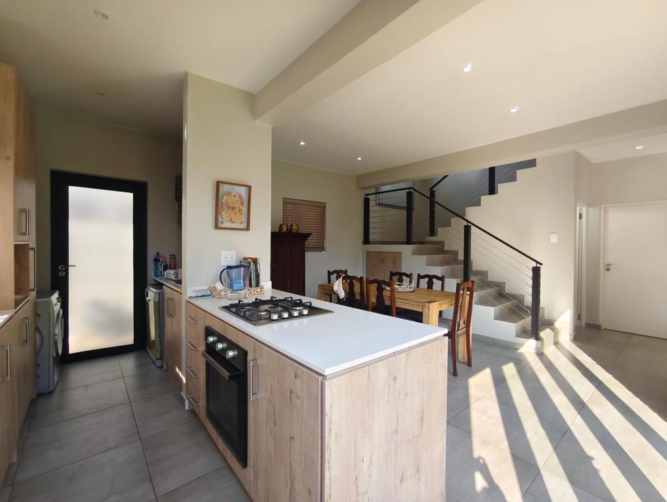 3 Bedroom House for sale in Woodland Hills Bergendal - 12 Ss Ebenezer - Bloemfontein