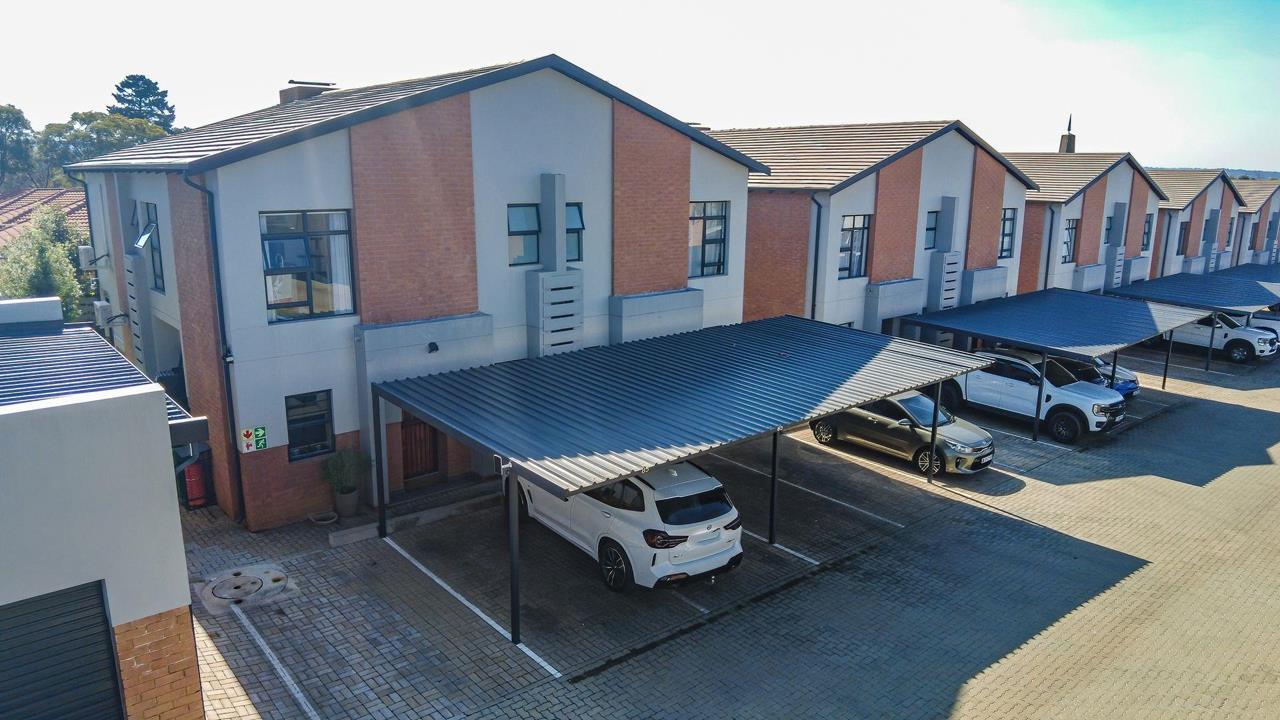3 Bedroom House for sale in Alberante - Unit 85, The Villas, 2 Joyce Street - Alberton