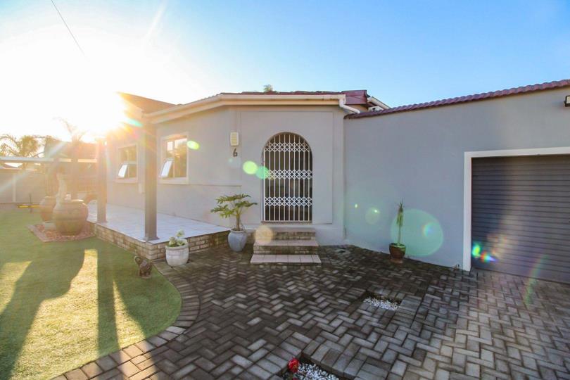 Listing number: P24-117328933, Image number: 2, Image