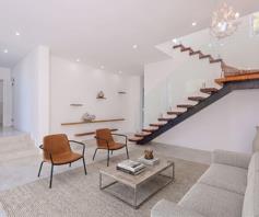 House for sale in Bishopscourt