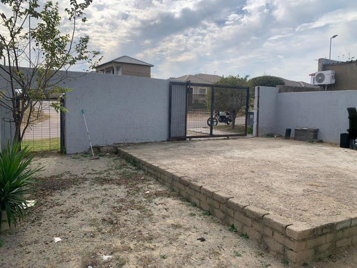3 Bedroom House for sale in Riverside View Ext 33 - Riverside - P24 ...