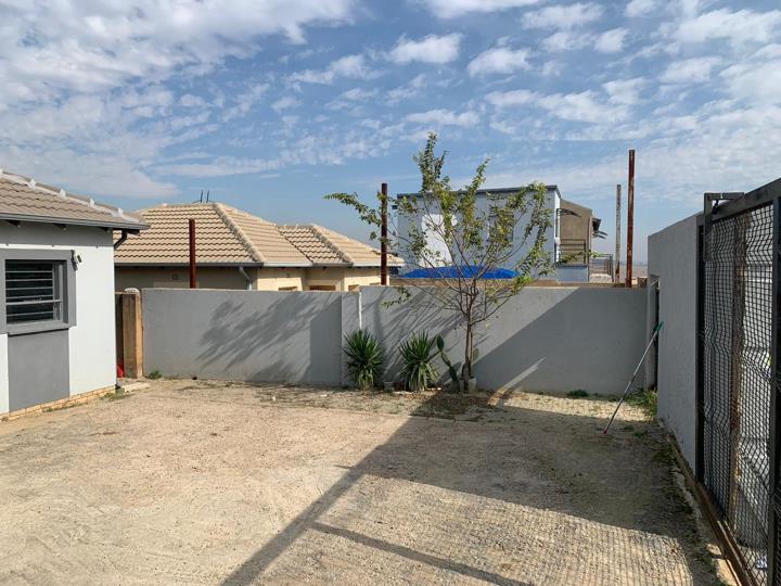 3 Bedroom House for sale in Riverside View Ext 33 - Riverside - P24 ...