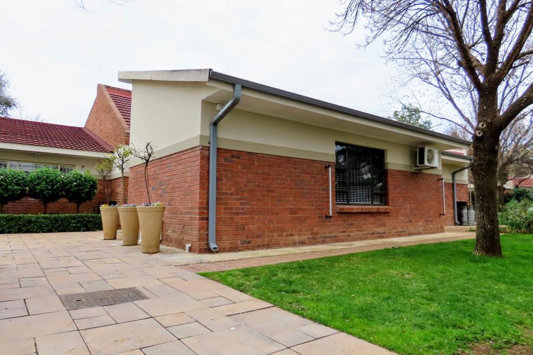 Listing number: P24-117332109, Image number: 1