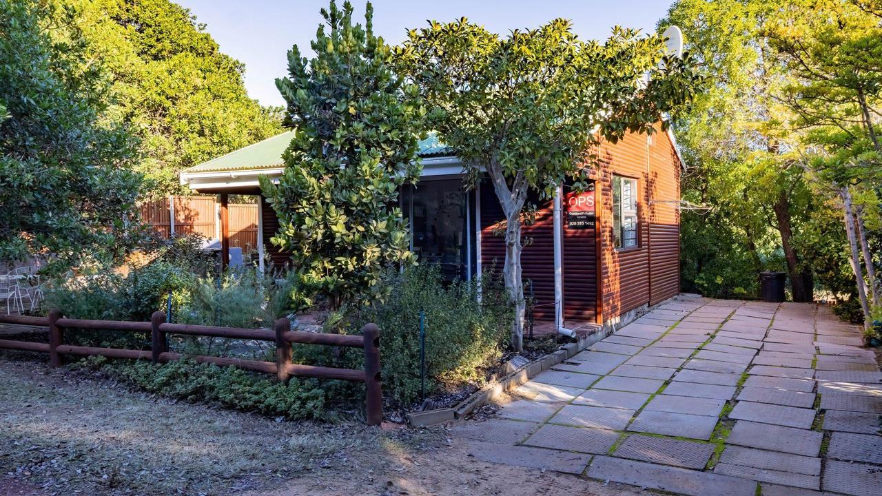 1 Bedroom House for sale in Meerenbosch - 71 Meerenbosch - Hermanus