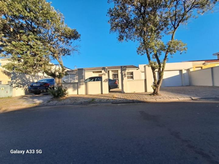 Listing number: P24-117333709, Image number: 2