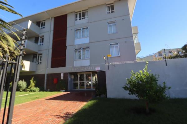 This large 2 bedroom flat is available for rent from 1 August on a 12 months' lease. ...
