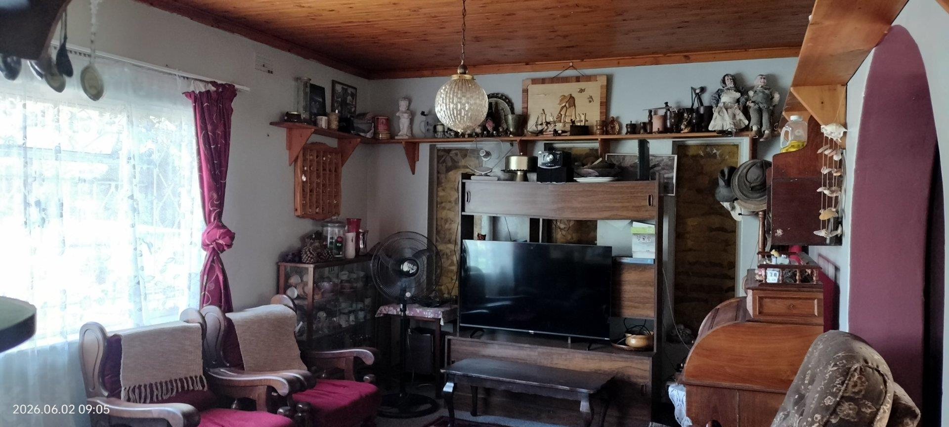 5 Bedroom House for Sale in Reyno Ridge