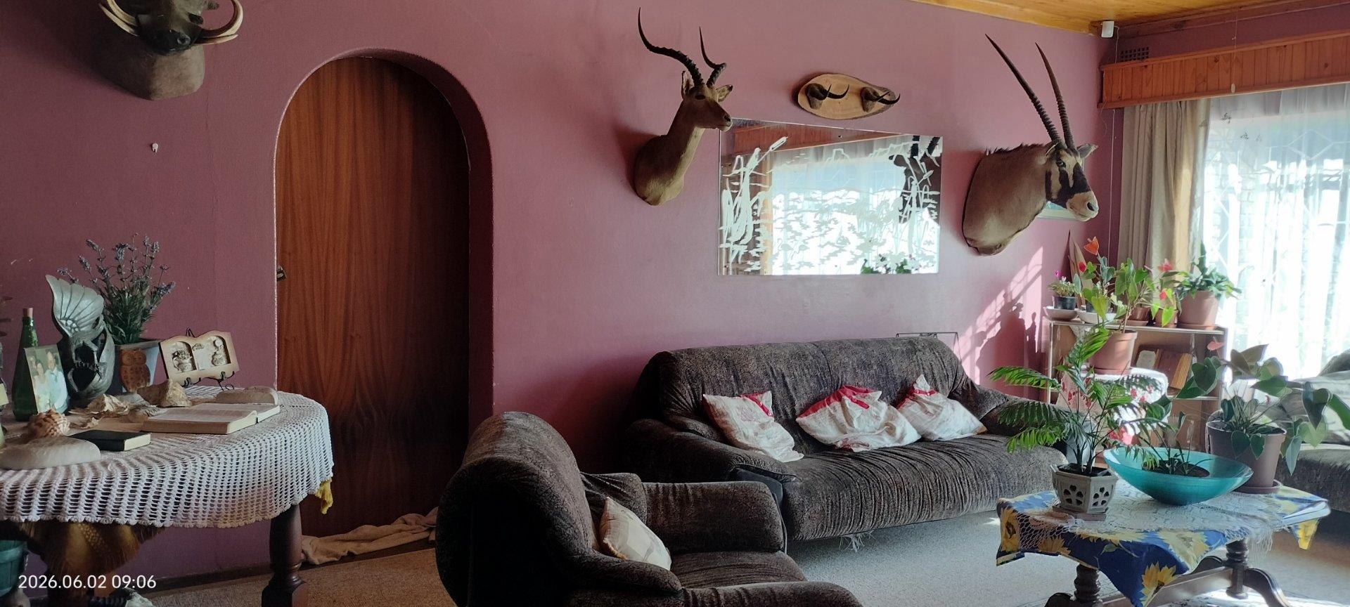 5 Bedroom House for Sale in Reyno Ridge