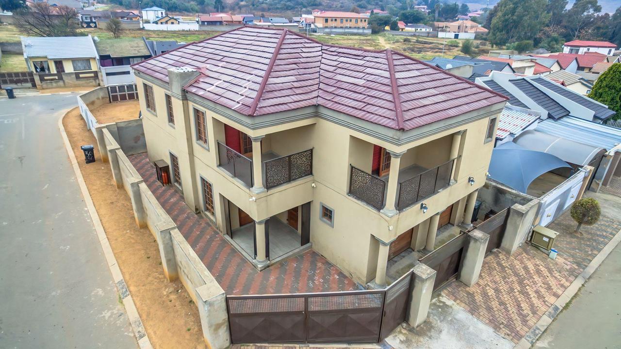Listing number: P24-117343634, Image number: 1, Image