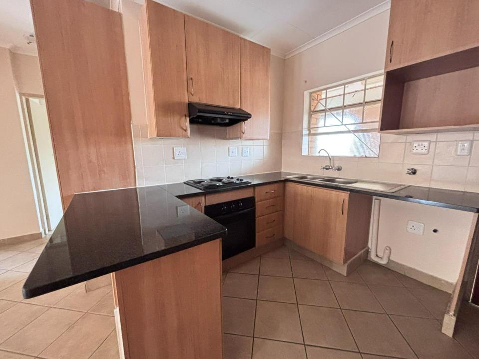Listing number: P24-117344303, Image number: 1