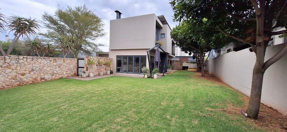 Listing number: P24-117344794, Image number: 2, Image