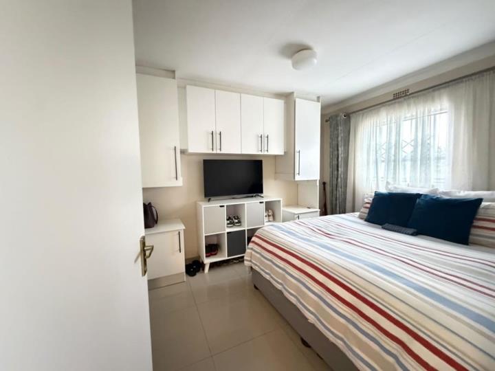 3 Bedroom House for sale in Riverside View - P24-117346319