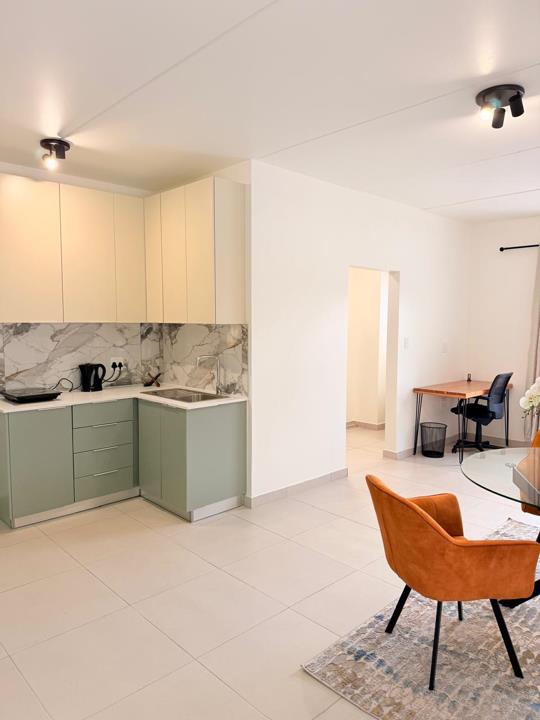 Listing number: P24-117331417, Image number: 2