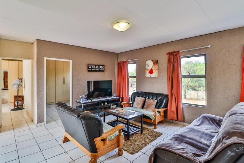2 Bedroom Apartment / flat for sale in Three Rivers - P24-113962731