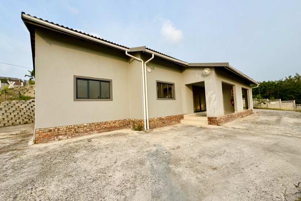 Escape to the tranquility of Mount Moreland with this modern 2-bedroom, 2-bathroom simplex, perfectly positioned in a scenic ...