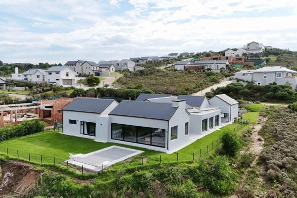 Bidding to start from R5,500,000 | Live Auction: 29 July 2026

• Erf size: ...