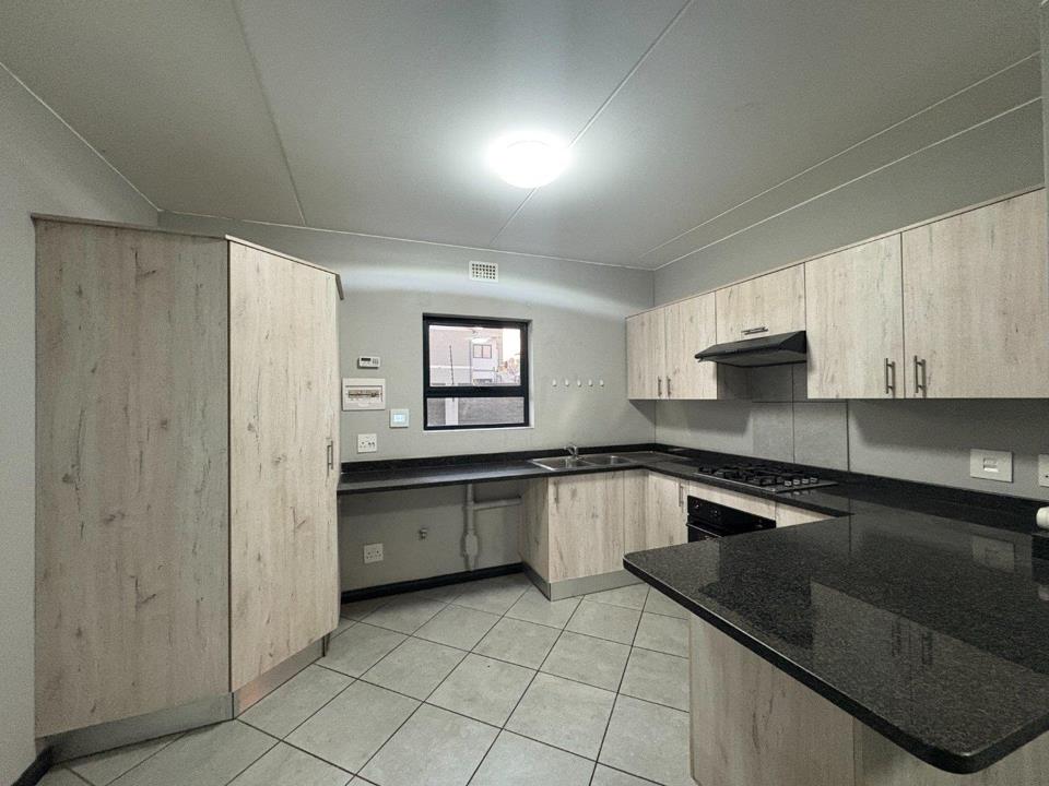 Listing number: P24-117351332, Image number: 1