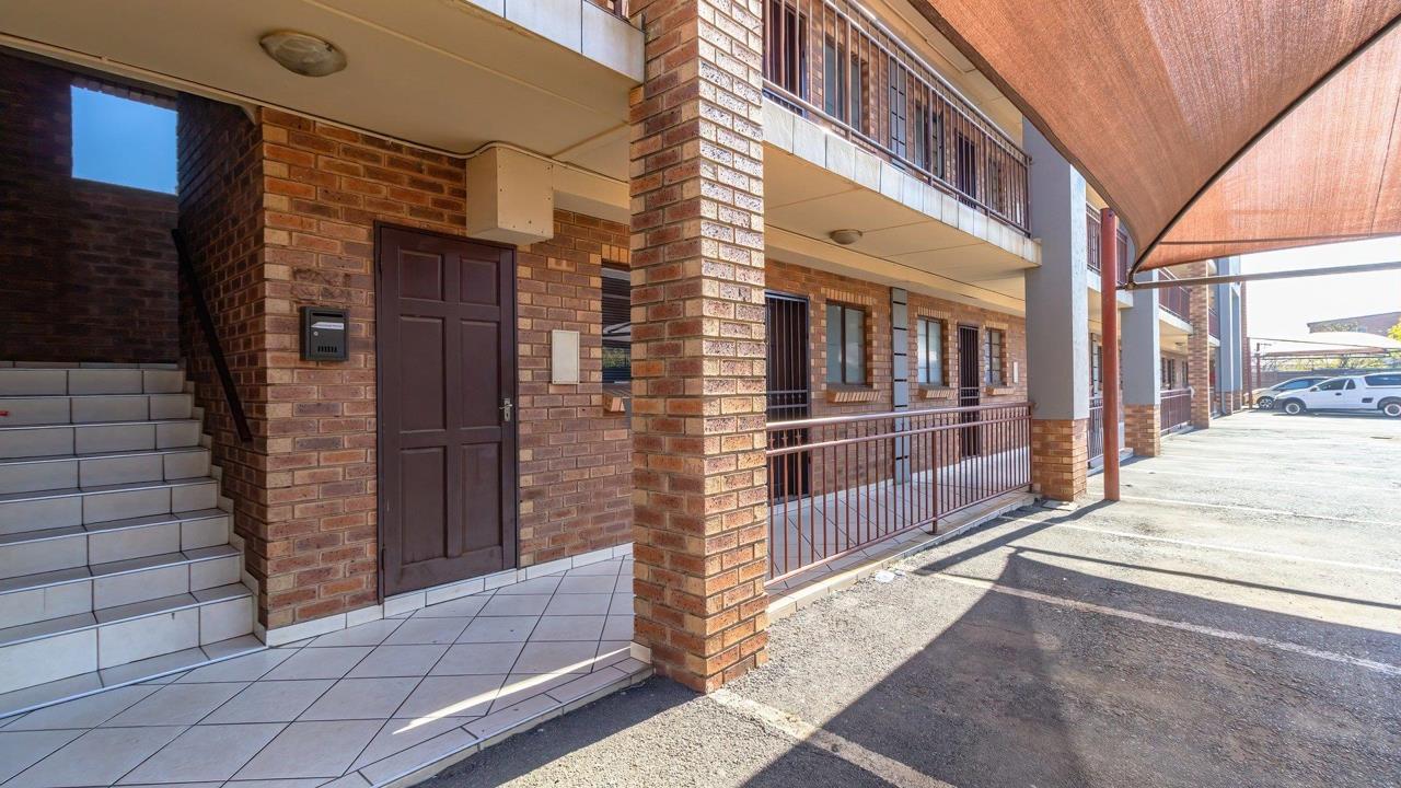 Listing number: P24-117716632, Image number: 1