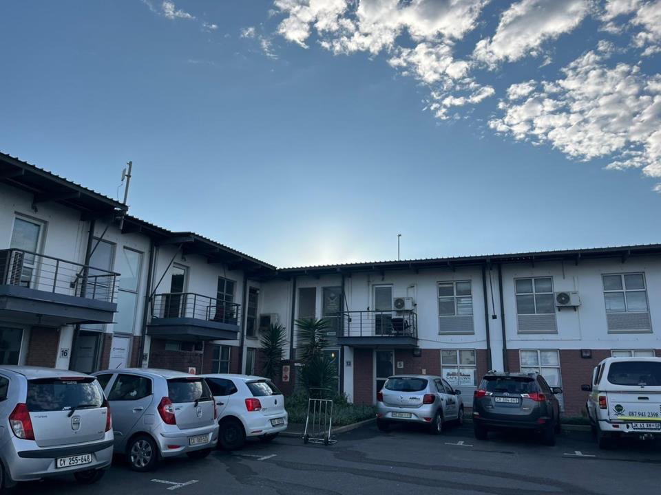 Listing number: P24-117354048, Image number: 1, 101.50m² Office To Let in Montague Gardens