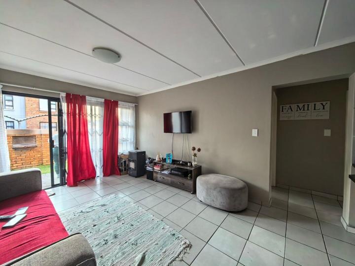 Listing number: P24-117356429, Image number: 3, Image