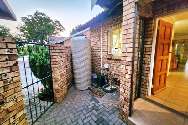 Welcome to Gita van Vuuren Properties!
This property offers you the following ...